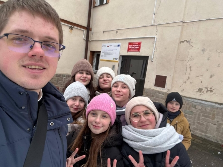 Kolędnicy misyjni w naszej ''Dwójce''